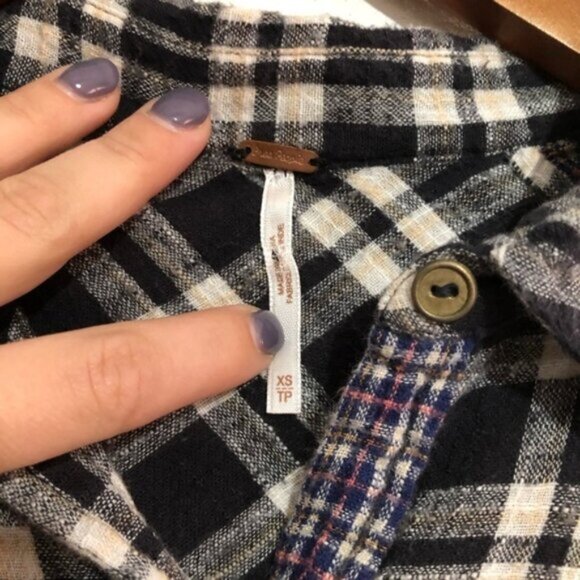 Free People top - Picture 4 of 5